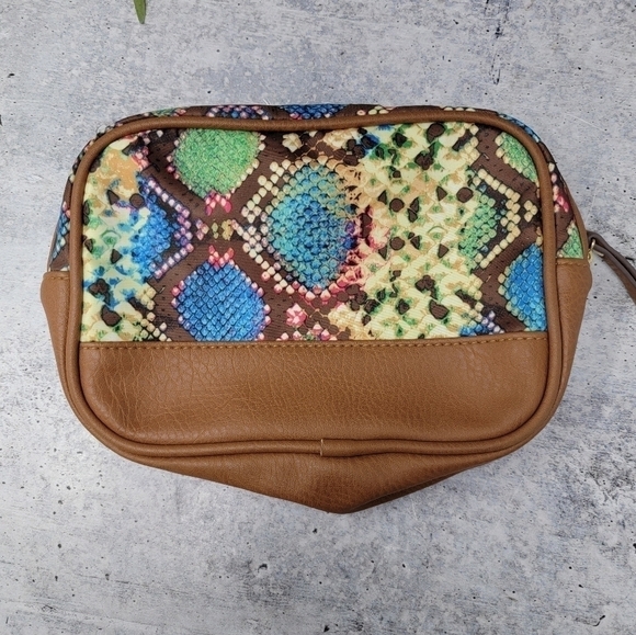 Nicole Miller | Colorful Snakeskin Print Zipper Makeup Bag - Picture 2 of 6